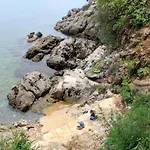 With A Parking Space - 9655 * 오파티아