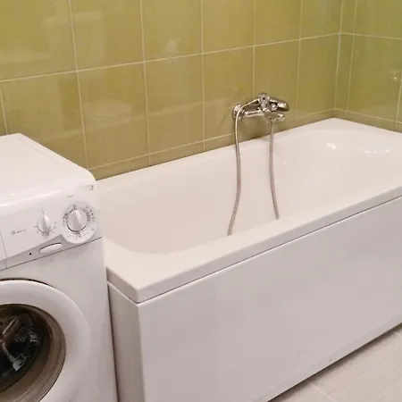 Lägenhet With A Parking Space - 9655